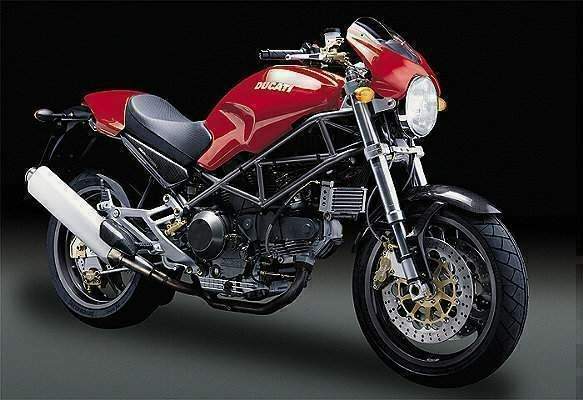 Ducati Monster 900S